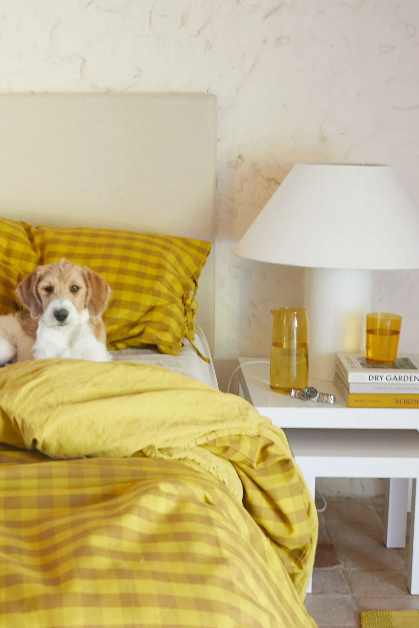 Essential Pitcher | Amber