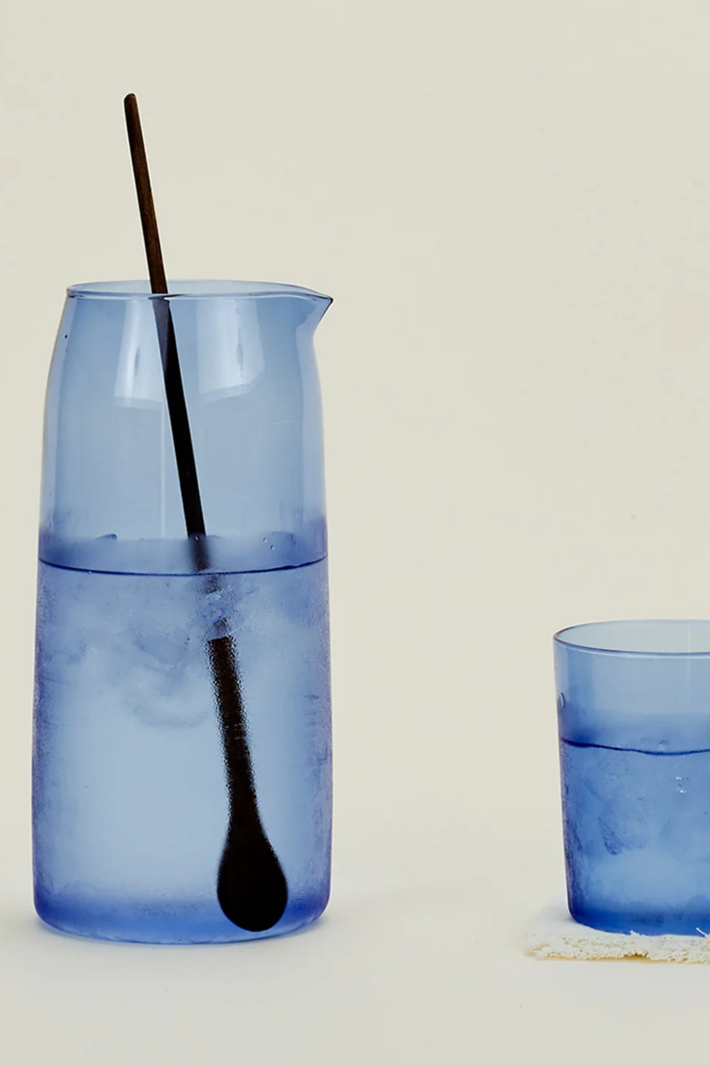 Essential Pitcher | Blue