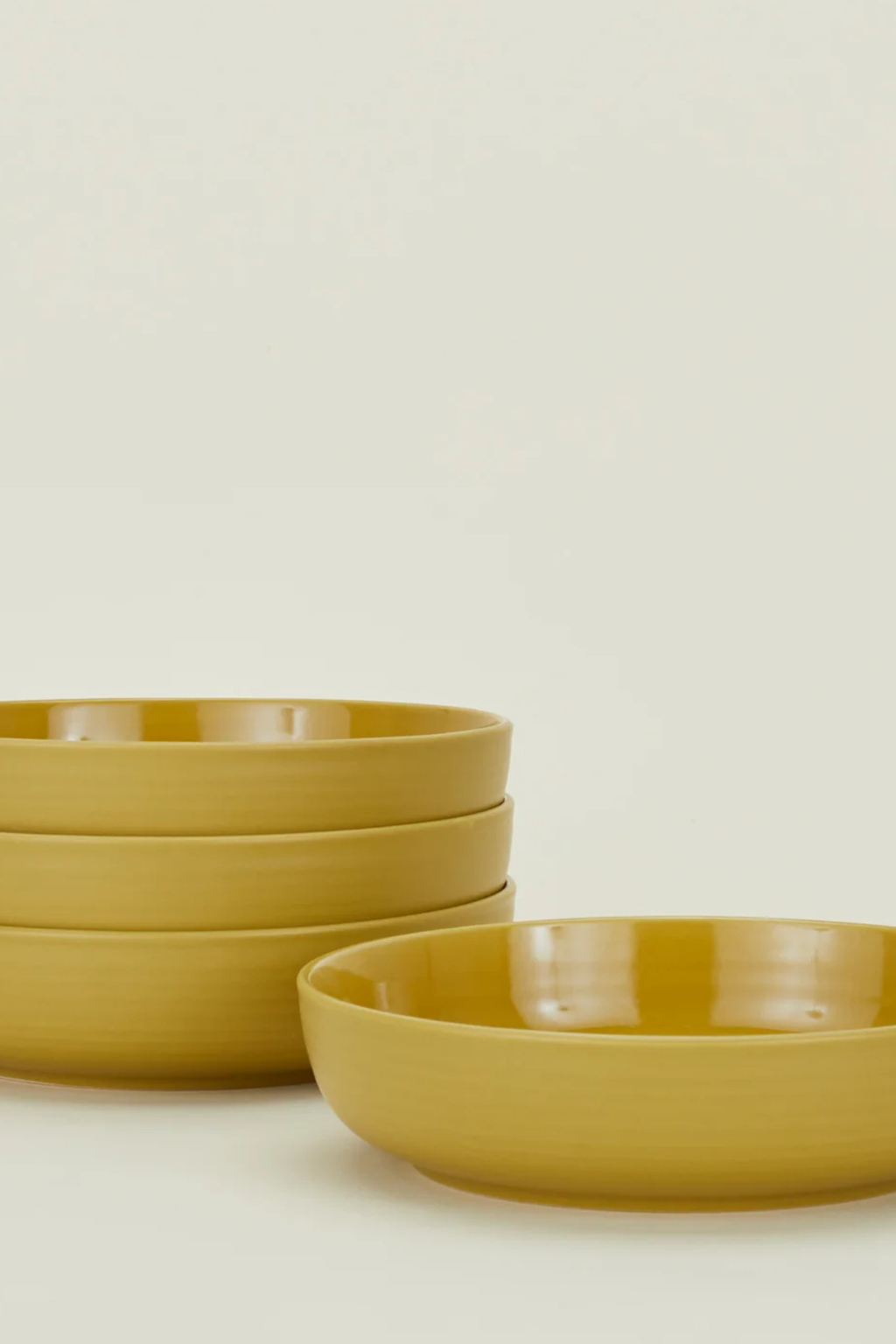 Essential Dinnerware Amber | 16 Piece Set