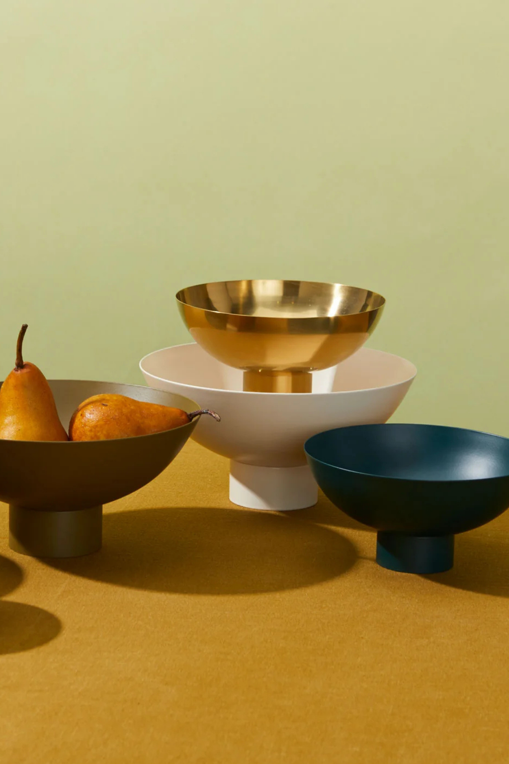 Essential Footed Bowl Large | Peacock