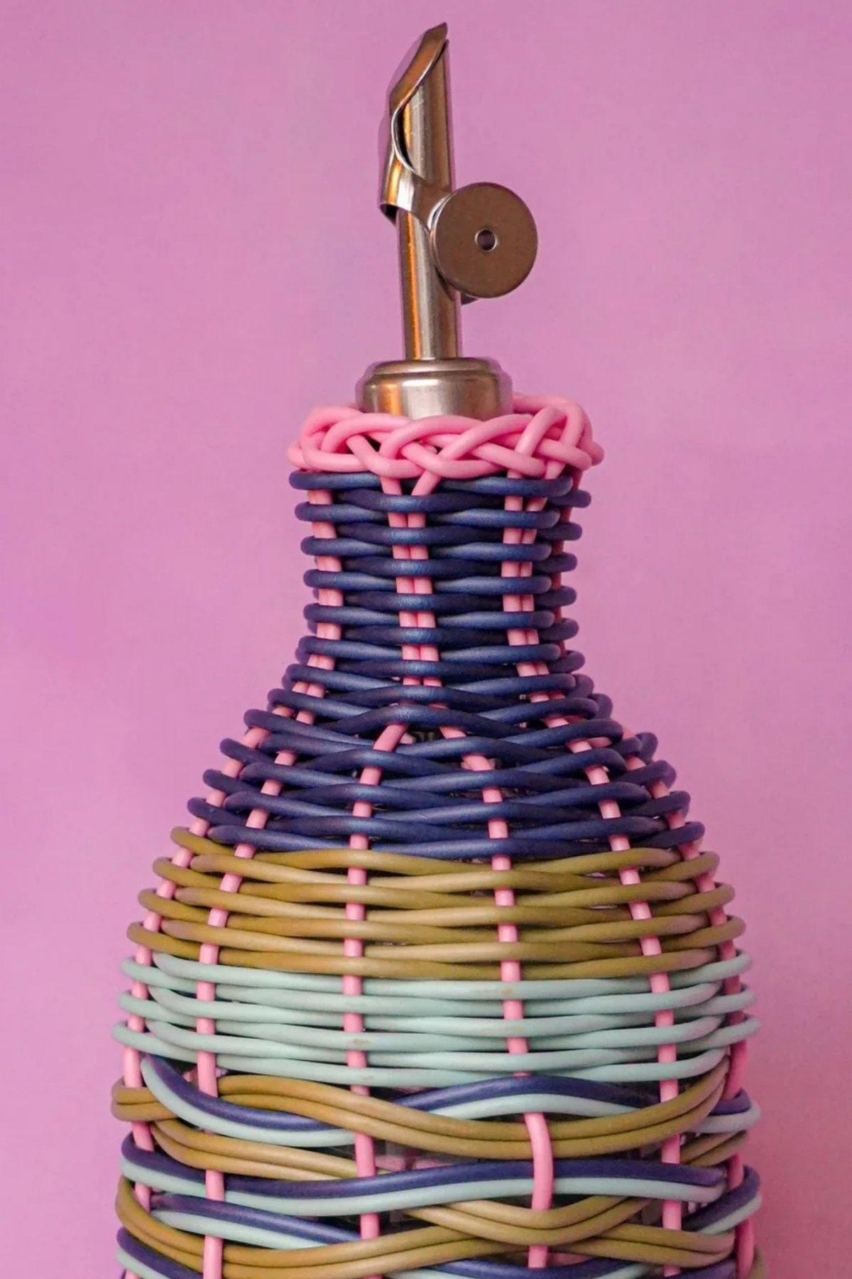 Woven Oil Pourer | Pink & Navy
