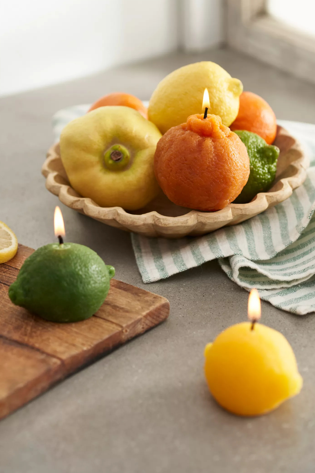 Lemon Beeswax Candle