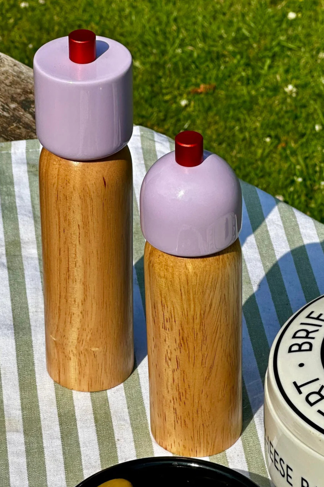 Large Salt & Pepper Grinder | Lilac & Red