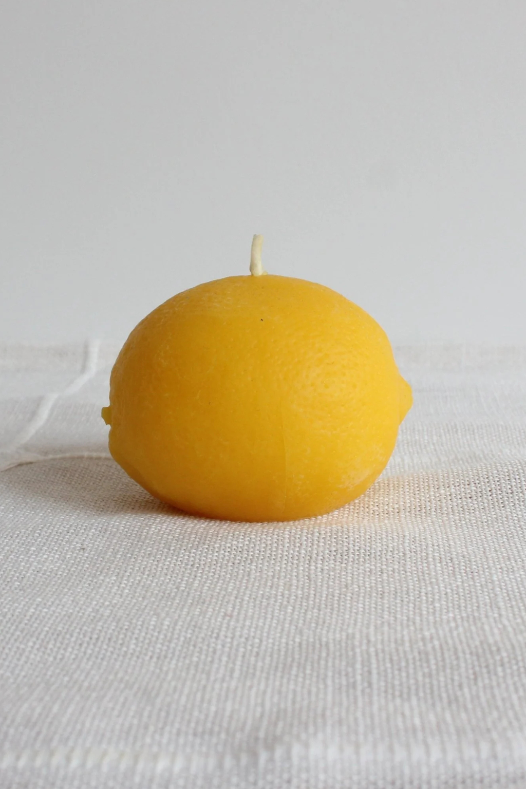 Lemon Beeswax Candle