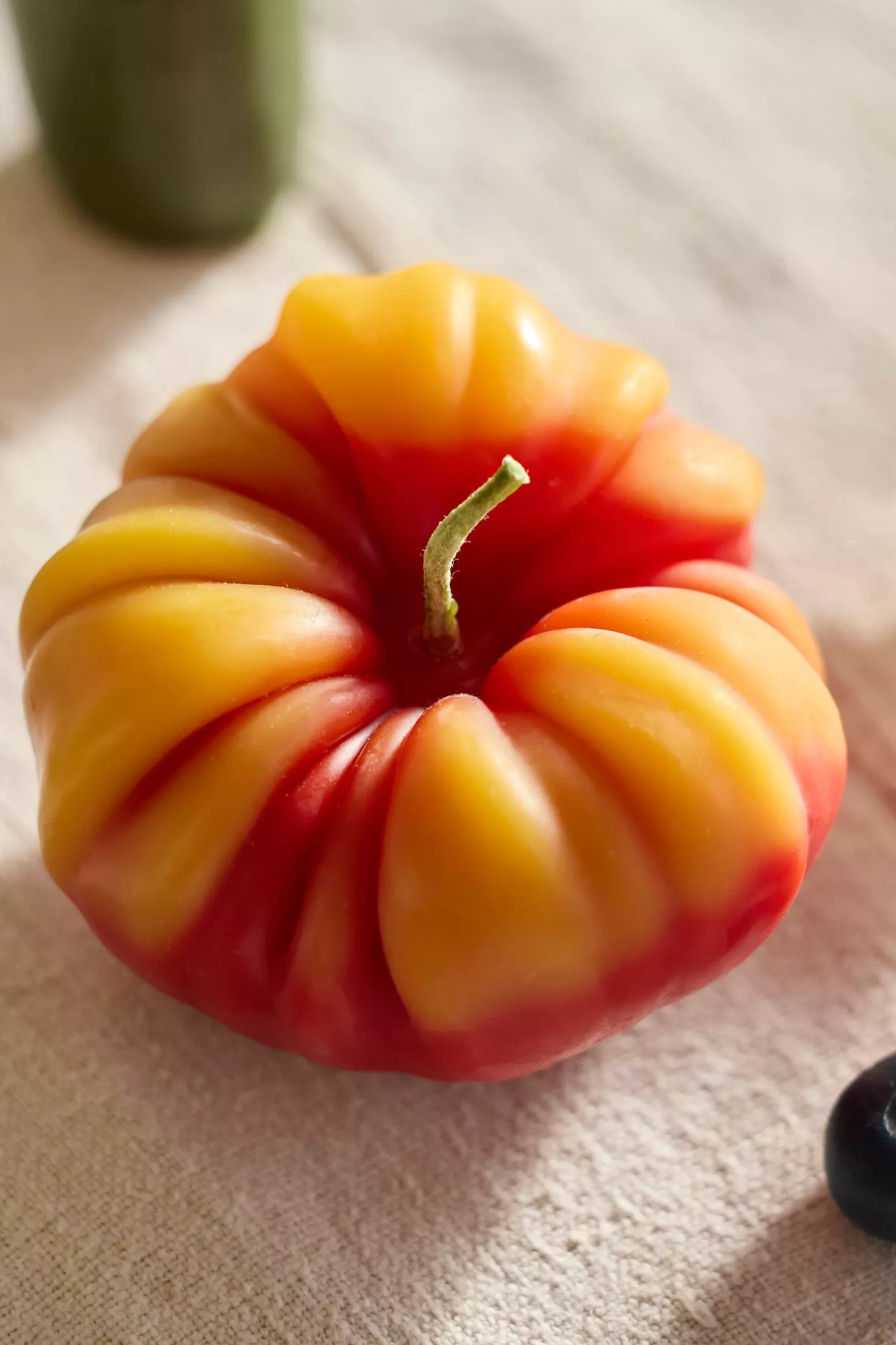Sunkissed Large Heirloom Tomato Beeswax Candle | Red